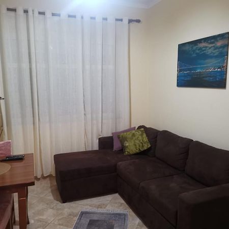 Downtown Authentic Apartment Tirana Myslym Shyri Ngoại thất bức ảnh